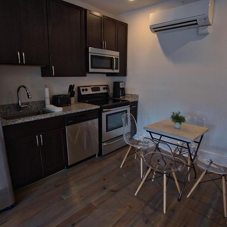 493 King Two Bedroom Suites Чарлстон Номер фото